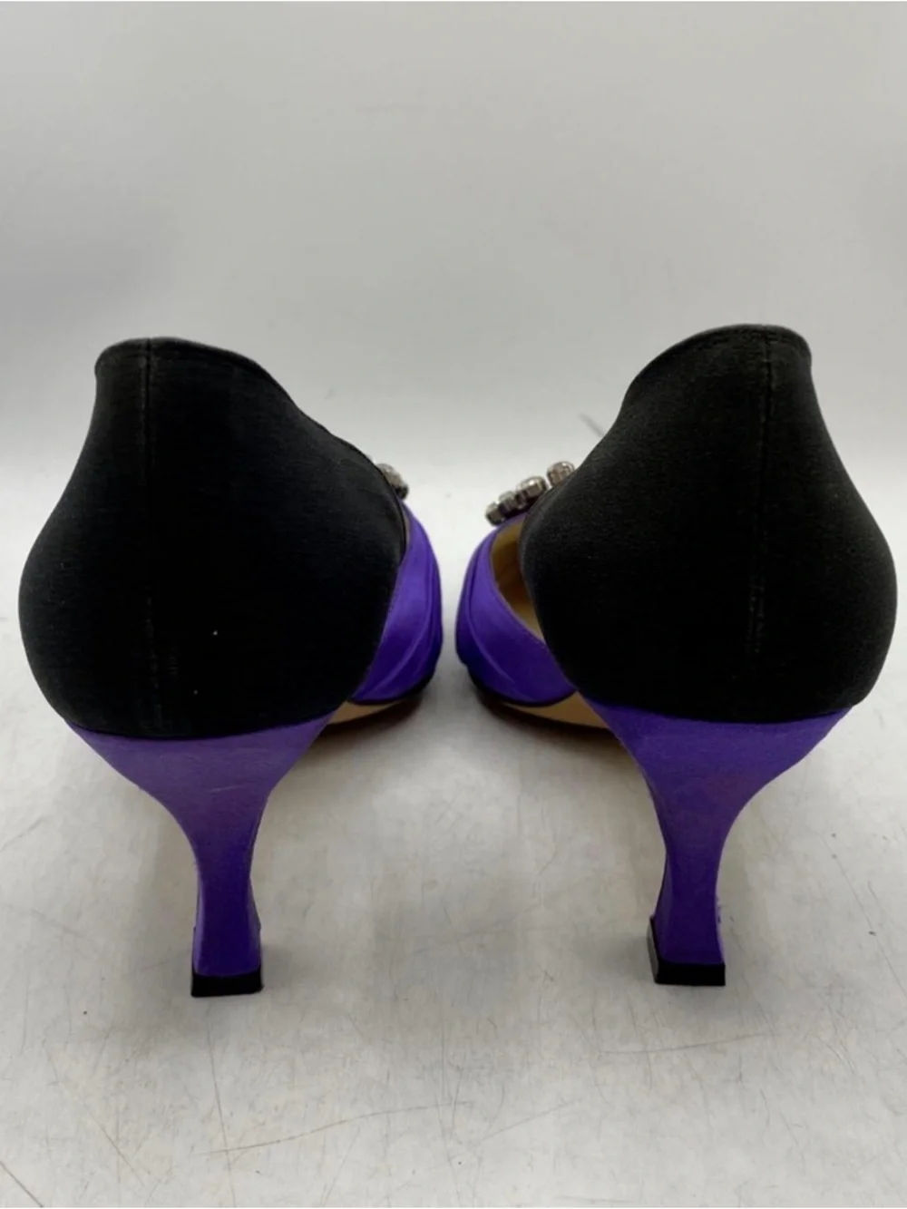 Vintage 1980’s - 1990’s Manolo Blahnik Purple and Black Crystal satin d’orsay - Picture 2 of 8